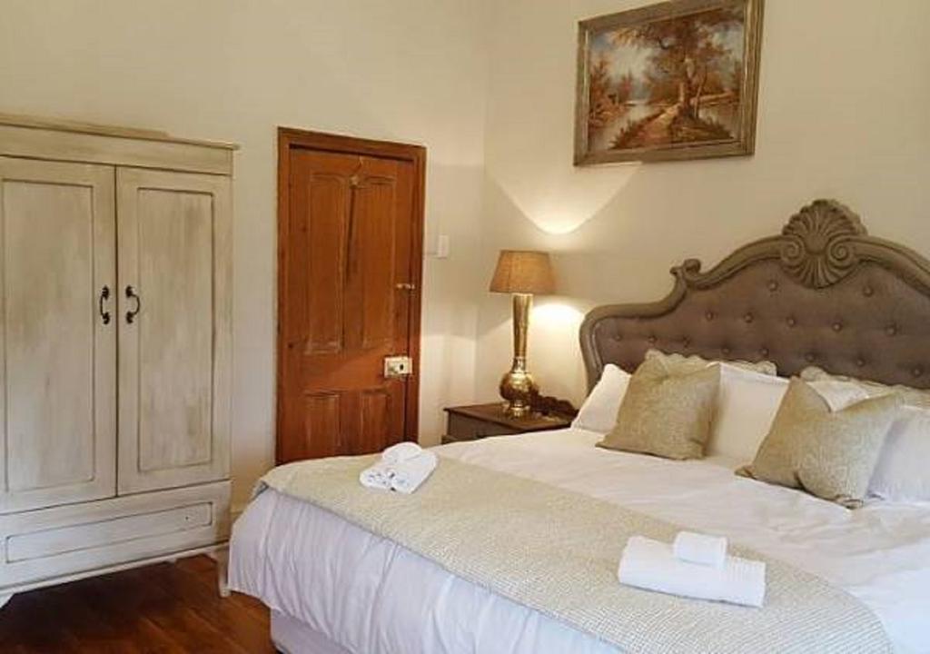 Bauhenia Guesthouse Potchefstroom Esterno foto
